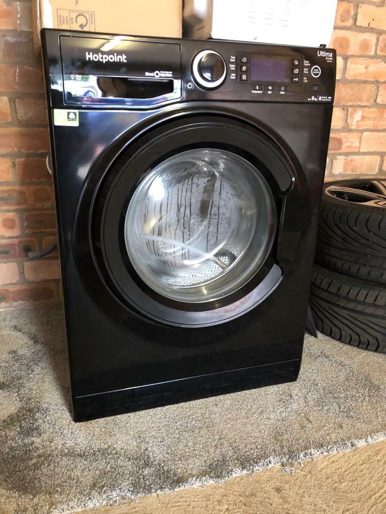Hotpoint 9kg 1400rpm Washing Machine Ultima SLine Black in Kelso