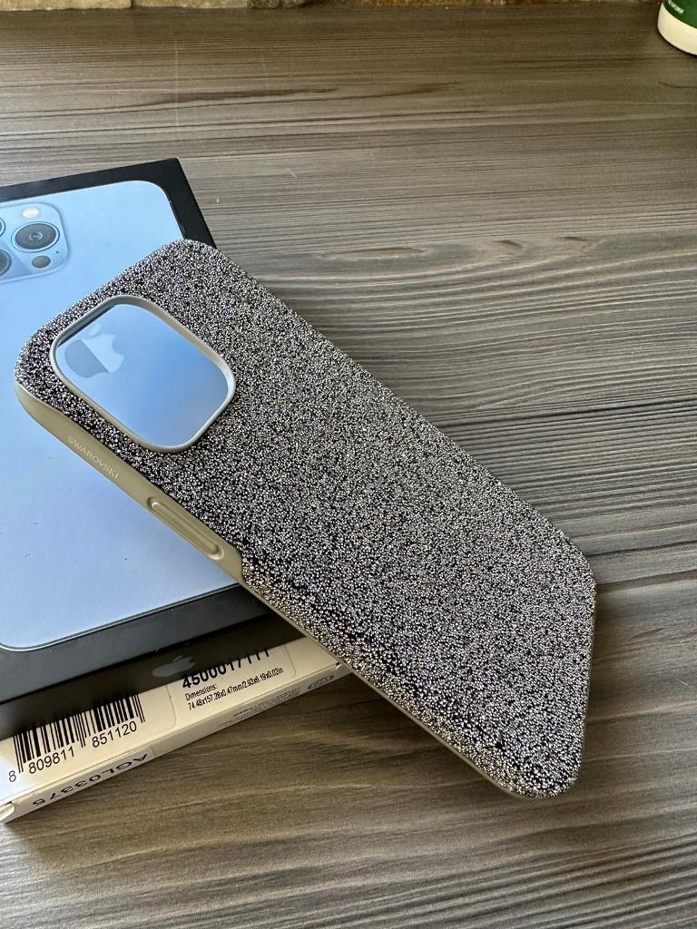 iPhone 13 Pro Max 128GB unlocked with Swarovski Case in Paisley