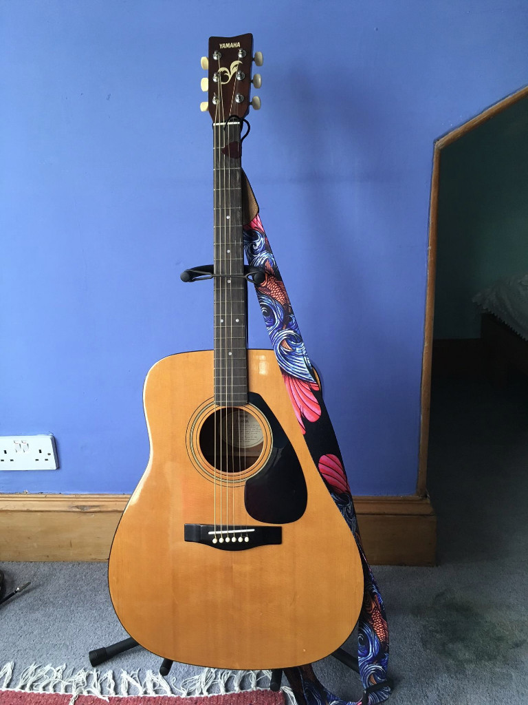 Yamaha guitar, stand and strap in Grange, Edinburgh Gumtree