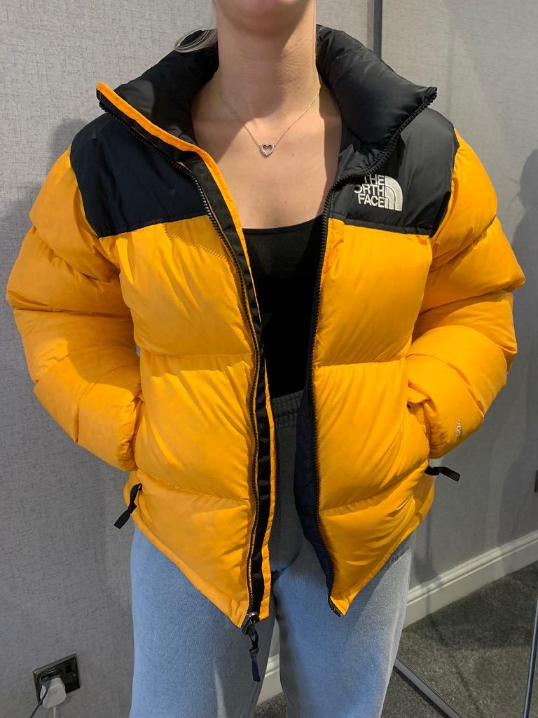 Unisex yellow north face puffer jacket smallmedium in Kimberley