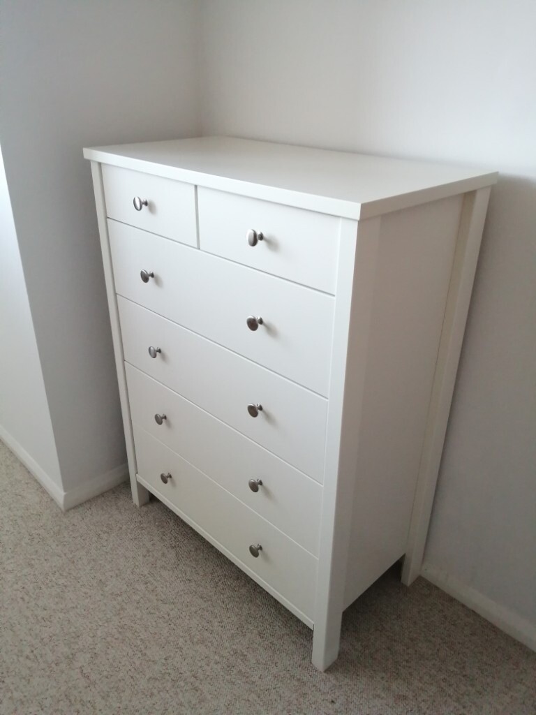 Wardrobe And Chest Of Drawers In Cambridge Cambridgeshire