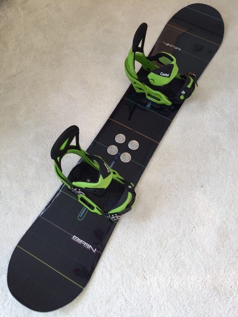 Burton Vapor 162cm Snowboard and Burton Cartel EST Toxic Green Bindings