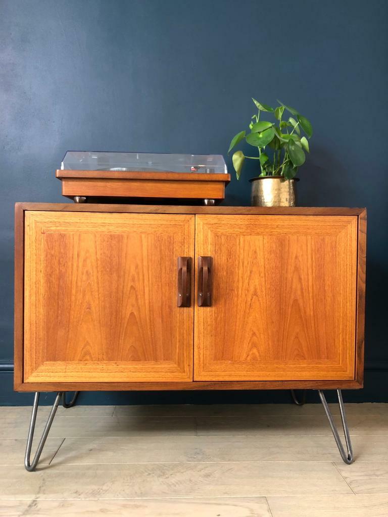 G plan mid century vintage teak media tv unit/record Lp vinyl storage
