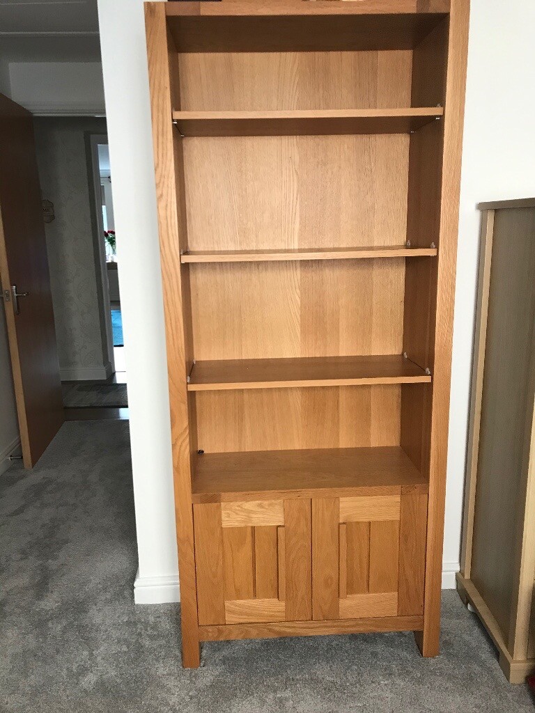 M&S oak bookcase in Paisley, Renfrewshire Gumtree