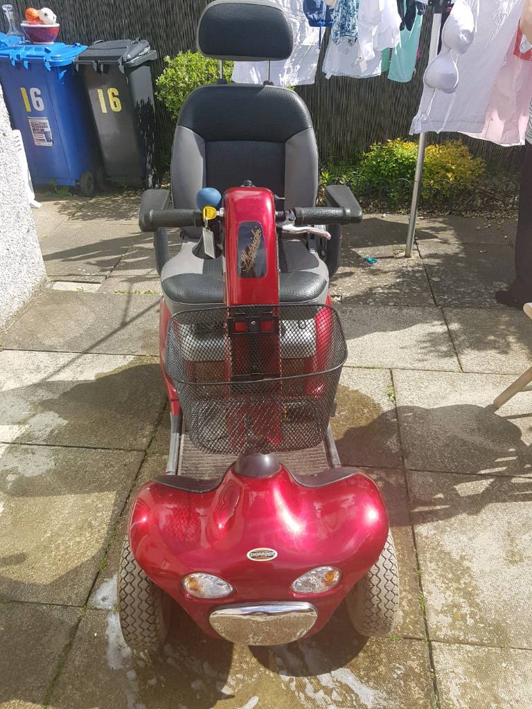 Shoprider deluxe mobility scooter selling for repair or spare parts
