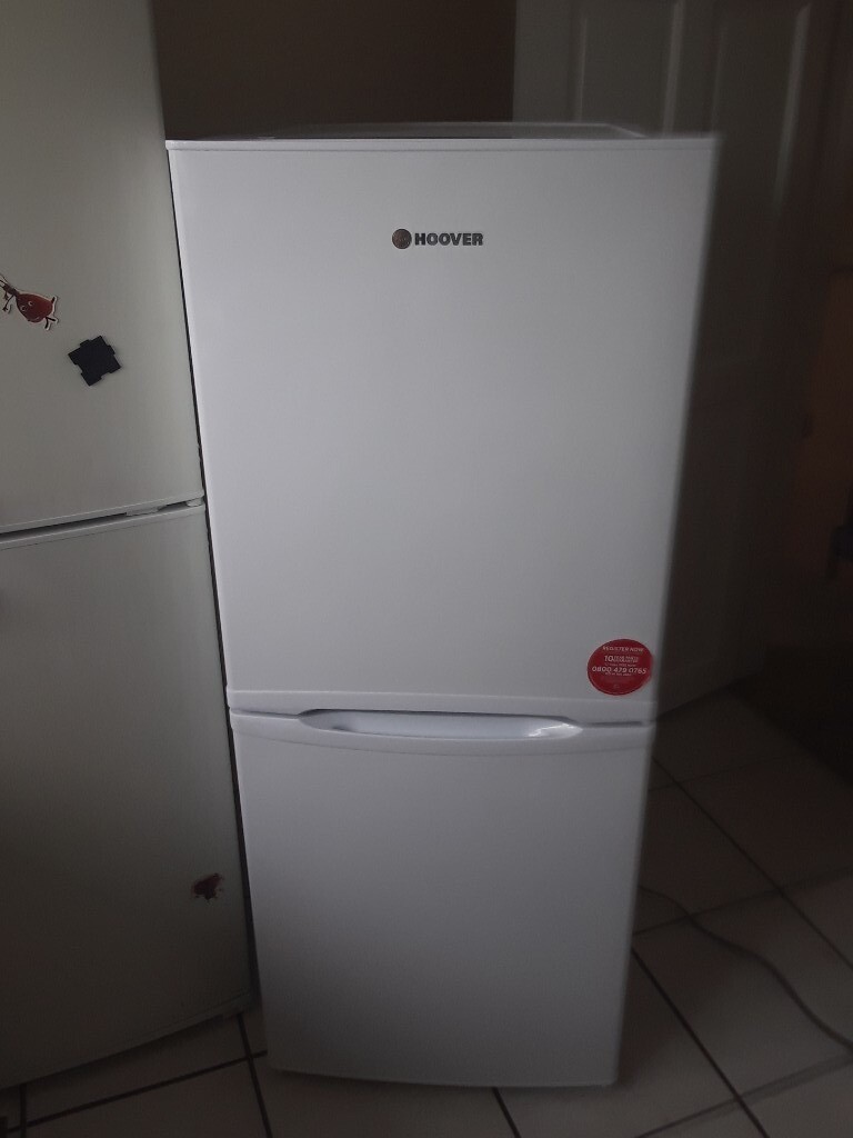 135 cm tall Hoover Fridge freezer HSC536W in StainesuponThames