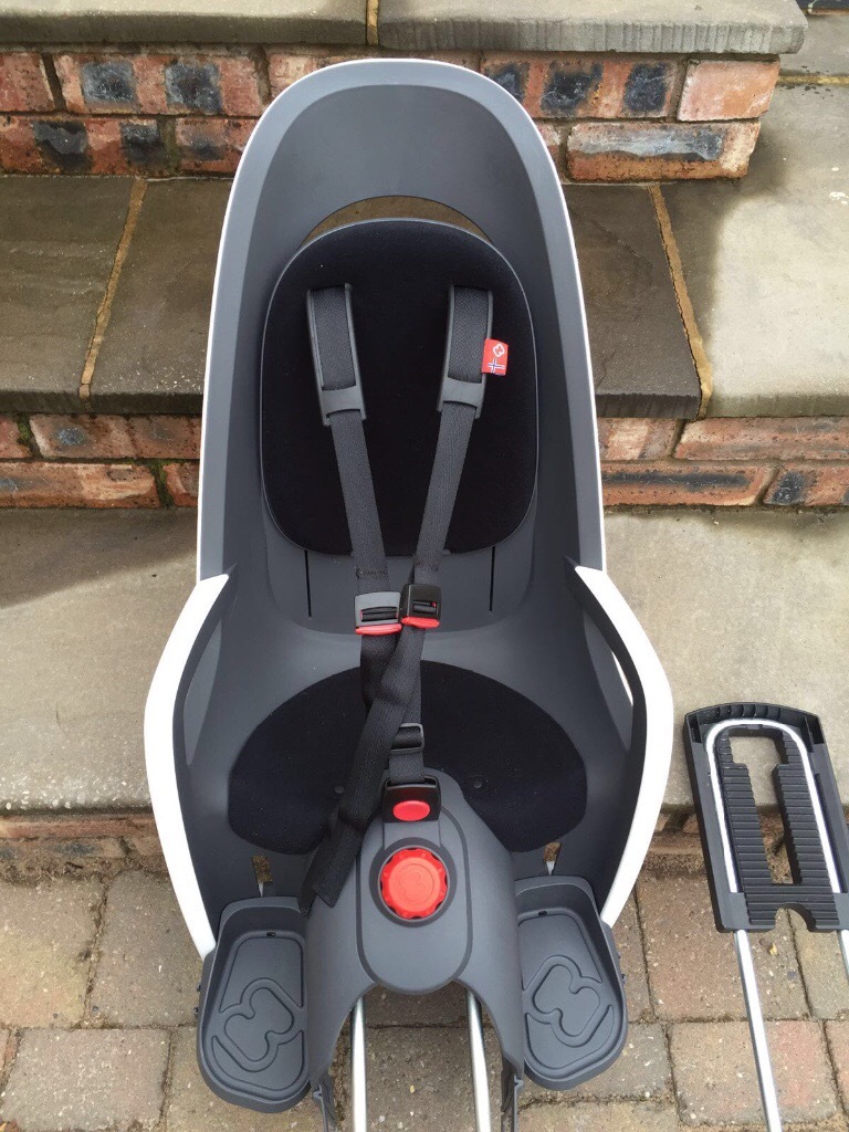 Hamax Caress Bike Seat with Lockable Bracket in Hednesford