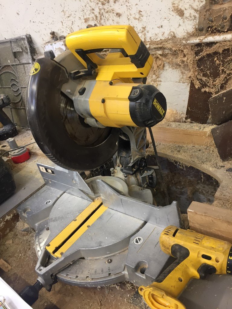 DEWALT DW 705 MITRE SAW GOOD WORKING ORDER in Angus Gumtree