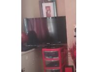 Samsung tv 40inch on stand 3hdmi slots etc 