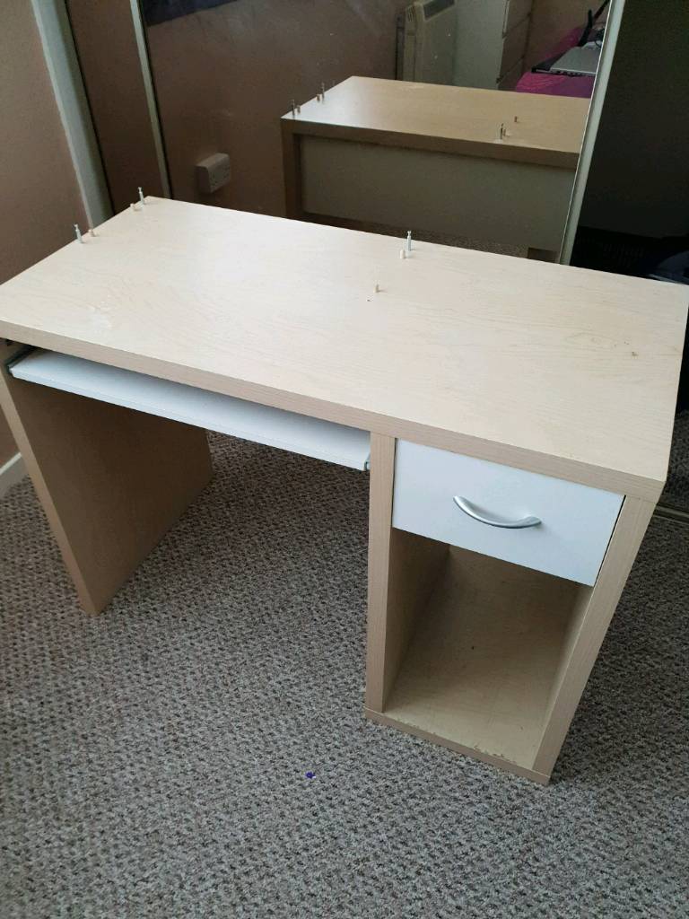 Computer Desk in Alloa, Clackmannanshire Gumtree
