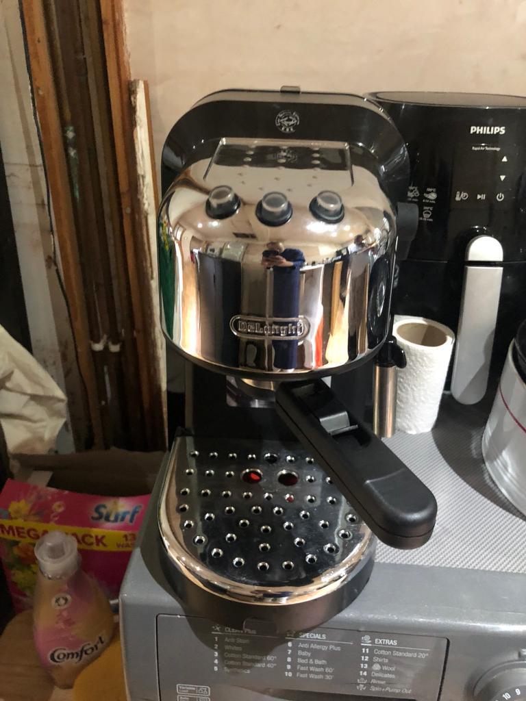 Delonghi coffee machine in Wollaton, Nottinghamshire Gumtree