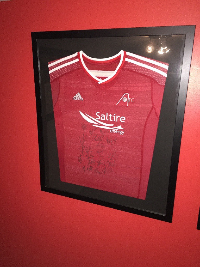 Aberdeen fc framed signed shirt in Kingswells, Aberdeen Gumtree