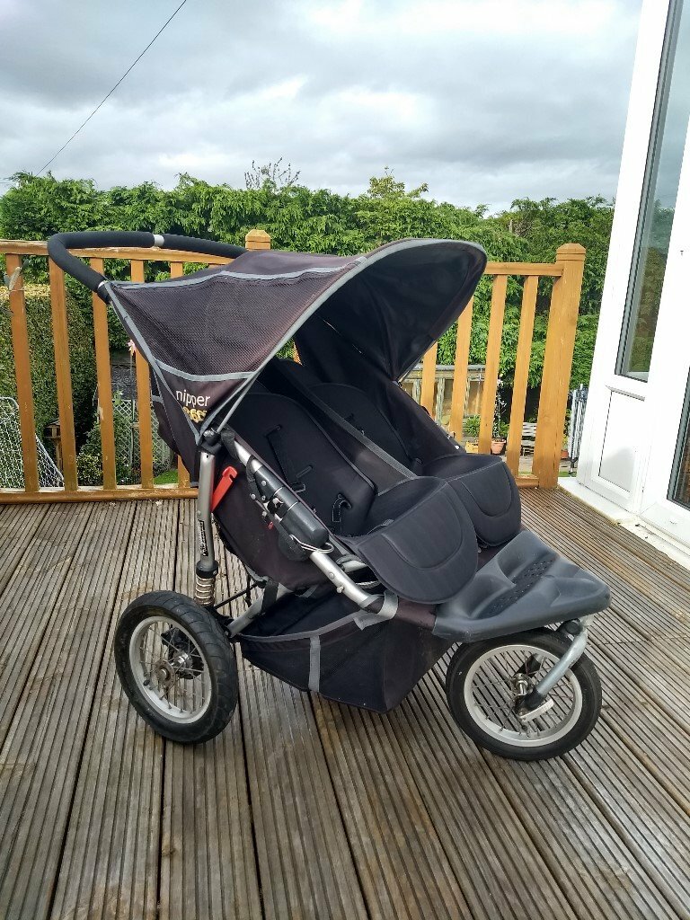 Out n About Little Nipper 360 Double Buggy (Mk1) in Perth, Perth and