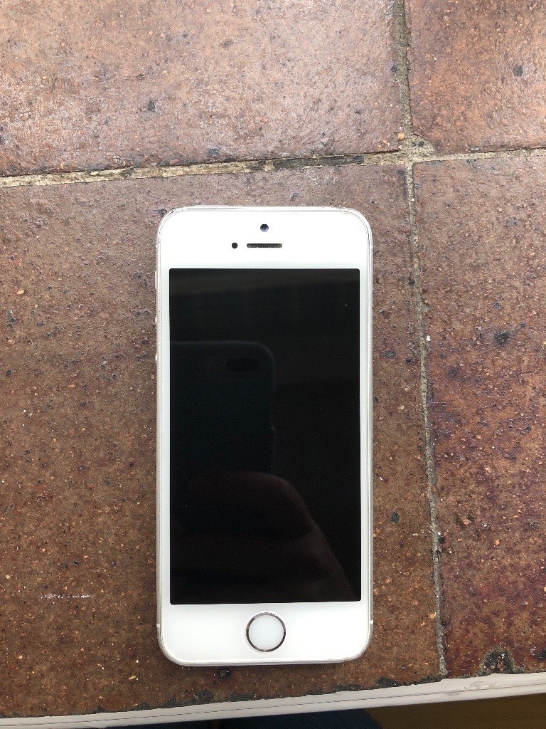 iPhone SE White in Bournemouth, Dorset Gumtree