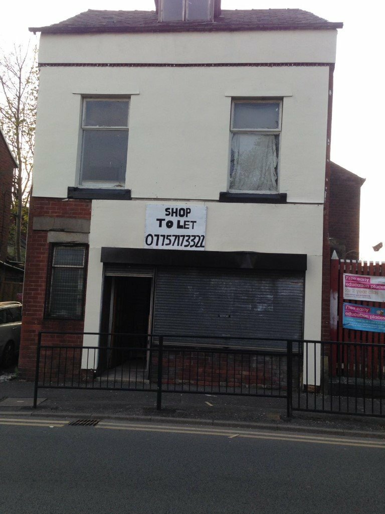 SHOP FOR RENT MAIN ROAD GLODWICK OLDHAM OL4 1AH in Oldham, Manchester