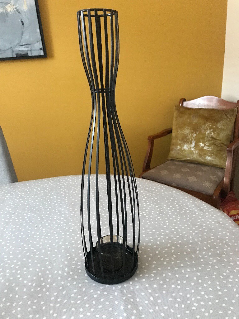 PARTYLITE LINEAR BLACK METAL TALL CANDLE HOLDER FREE in Poringland
