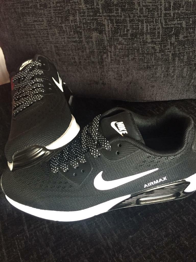 gumtree nike trainers