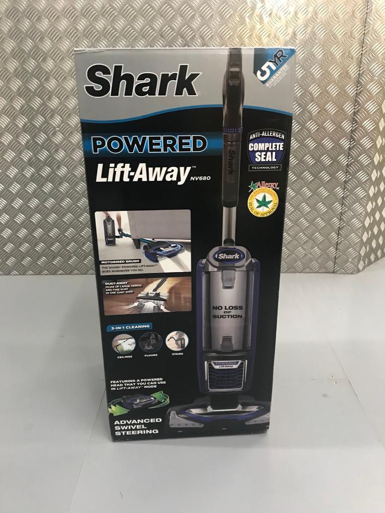 Brand new shark Nv680uk Upright Hoover 5yr guarantee in Chadwell