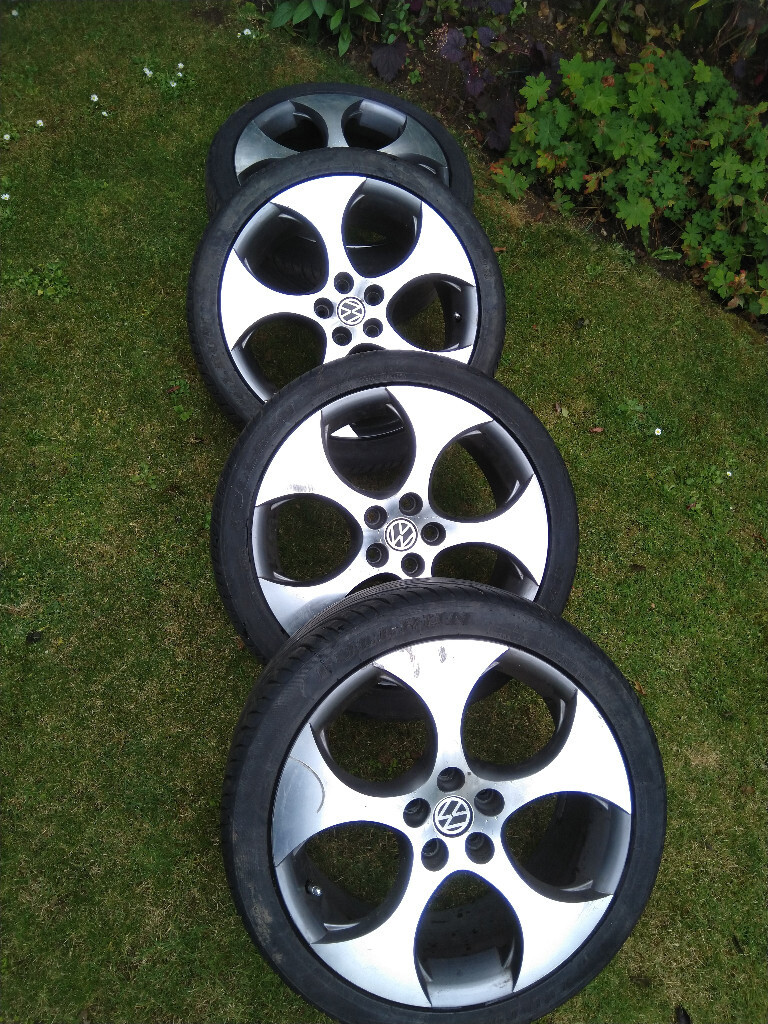 Fabulous set of four original VW Alloy wheels and tyres, fits VW T4