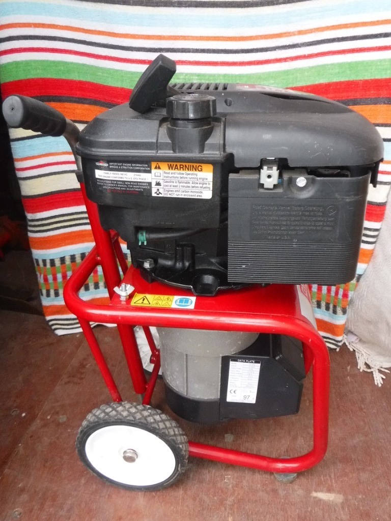 NEW Generator Generac VT2600 Briggs and Stratton. in Rainham, Kent