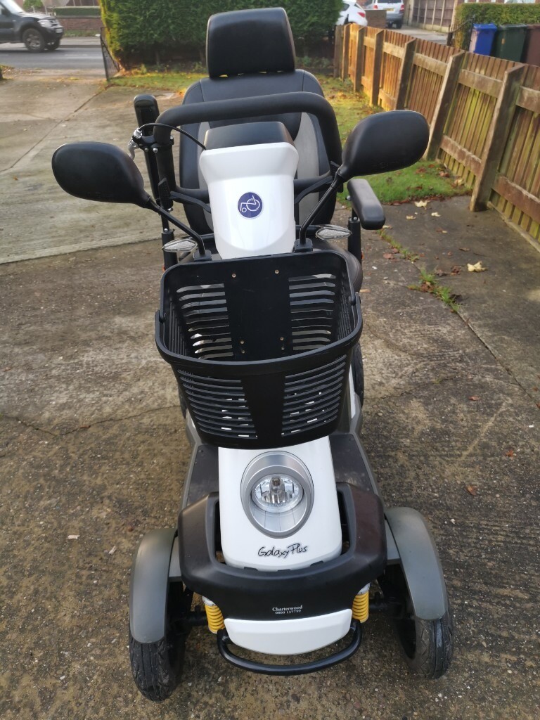 Galaxy plus mobility scooter with new 90AH battery`s and charger in