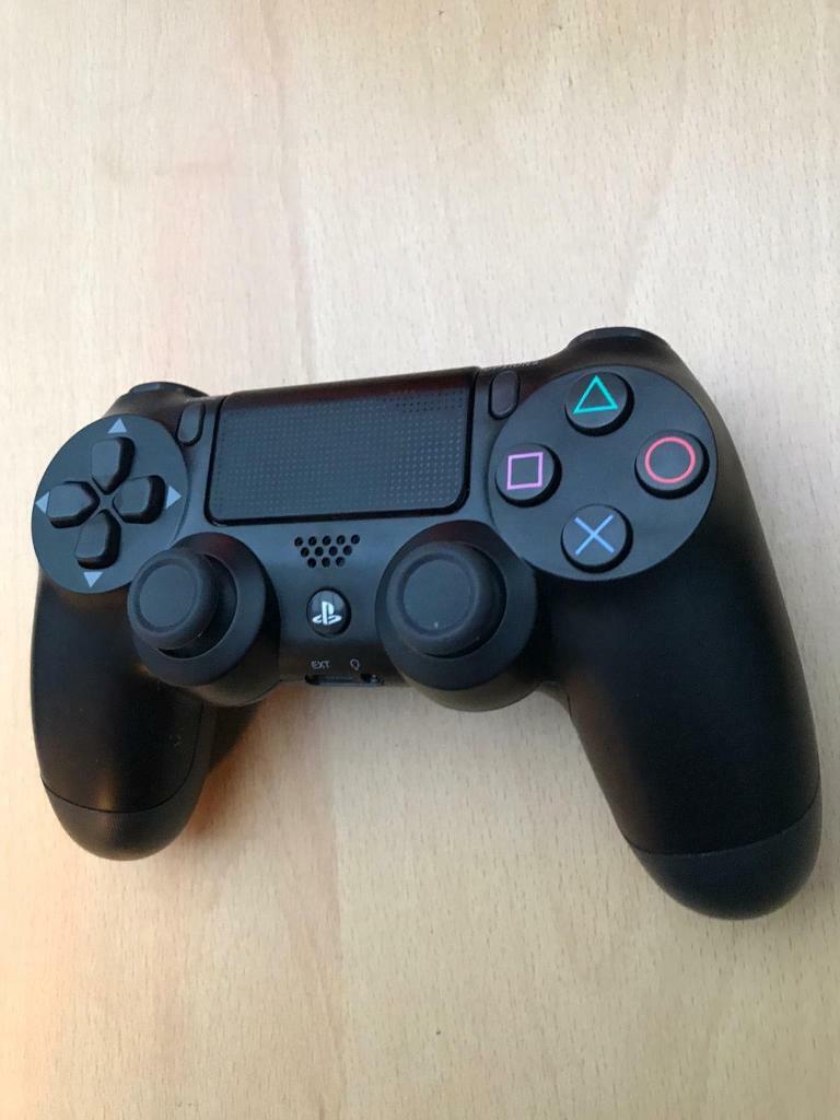 PS4 Controller in London Gumtree