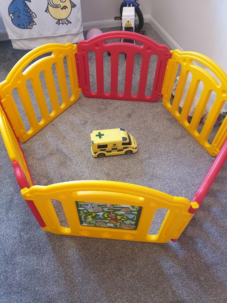 High Quality plastic playpen in Airdrie, North Lanarkshire Gumtree