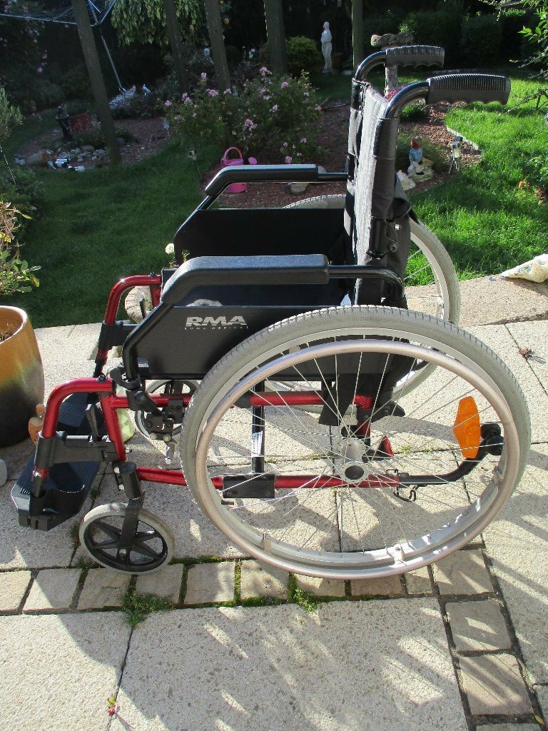 Roma Medical RMA Roma Self Propelled Standard Steel Wheelchair With