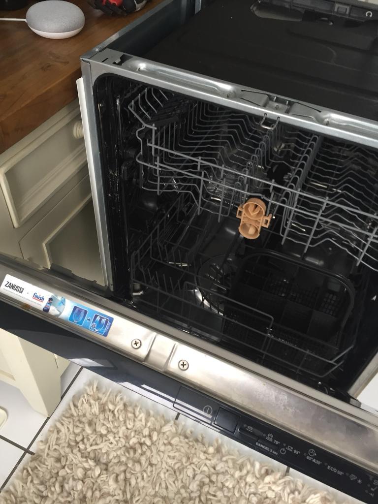 Zanussi ZDT21001FA Fully Integrated Dishwasher in Spennymoor, County