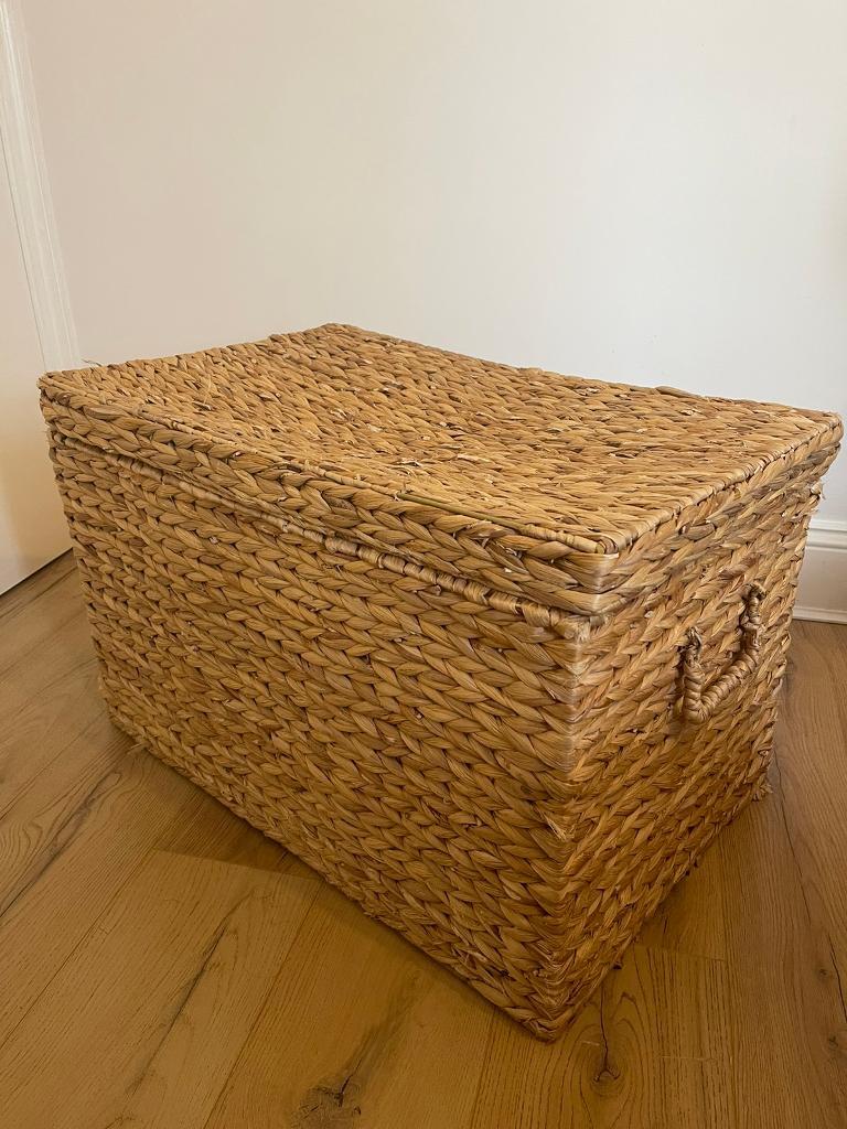 Water Hyacinth Trunk, XL ottoman storage With Lid 70x45x40cm in