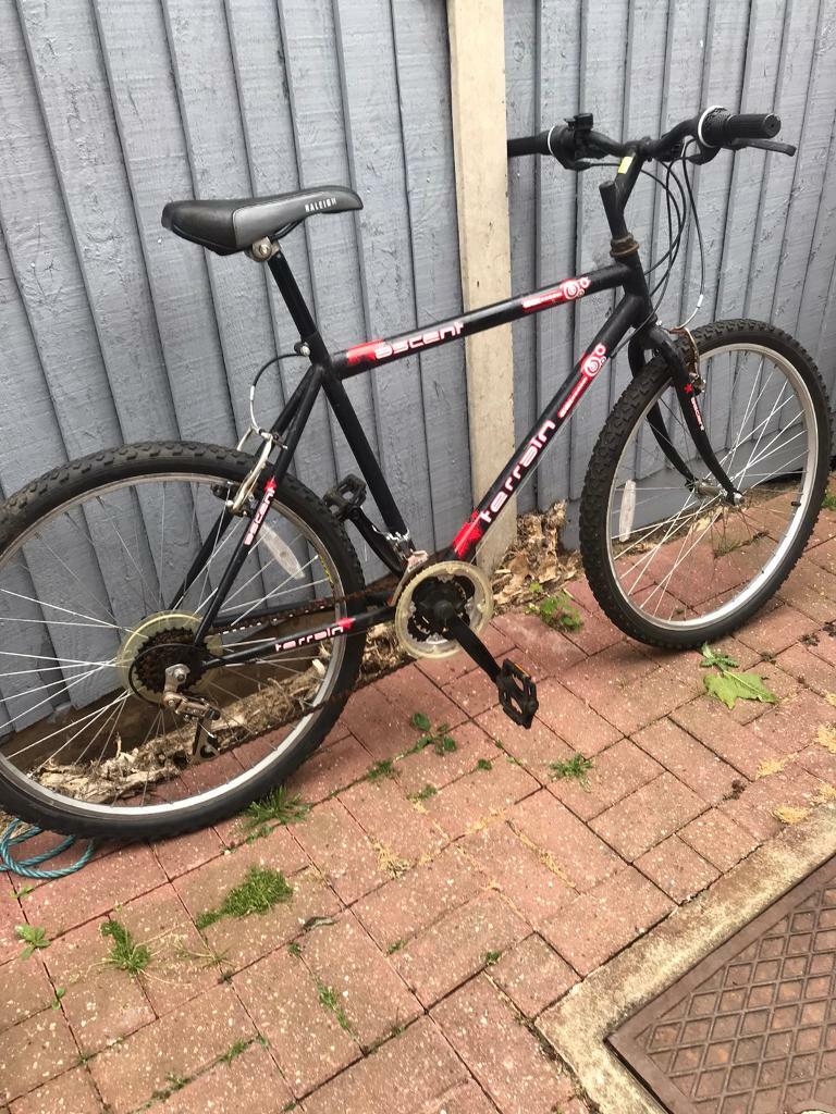 Mountain bike, man’s 20 inch frame bicycle in Kessingland, Suffolk