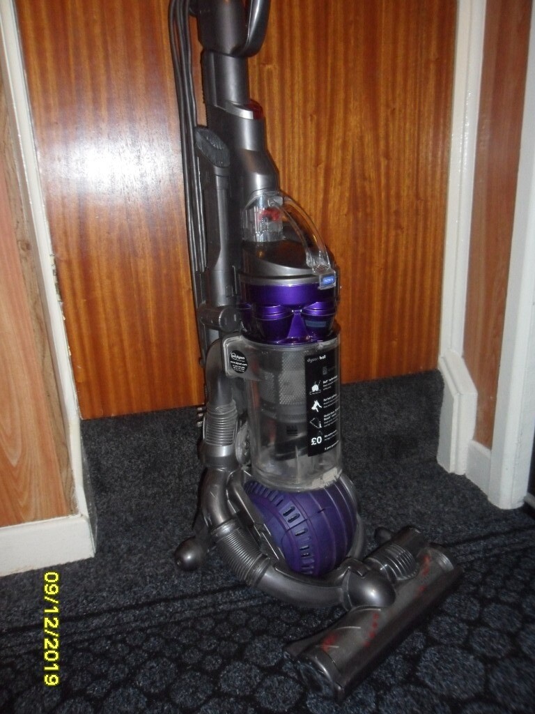 fully refurbished dyson DC25 big ball pet / animal vacuum cleaner with 3 month warranty too in