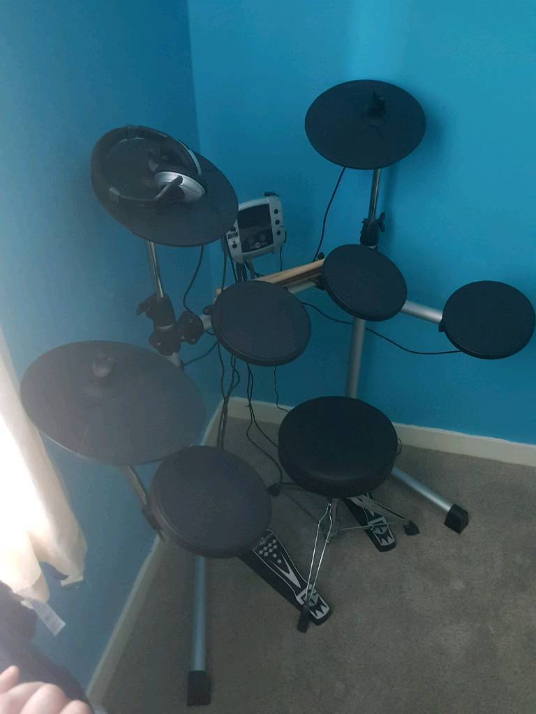 Real electric drum kit in Falkirk Gumtree