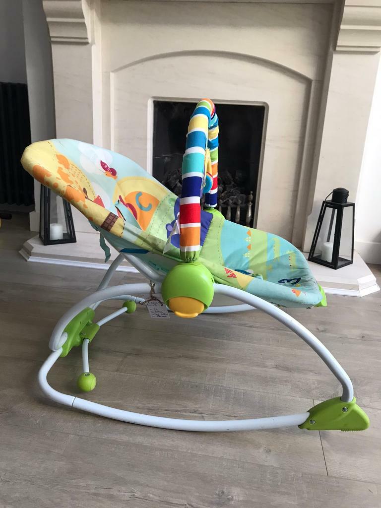 Baby Bouncer vibrating & rocking in Bromley, London Gumtree