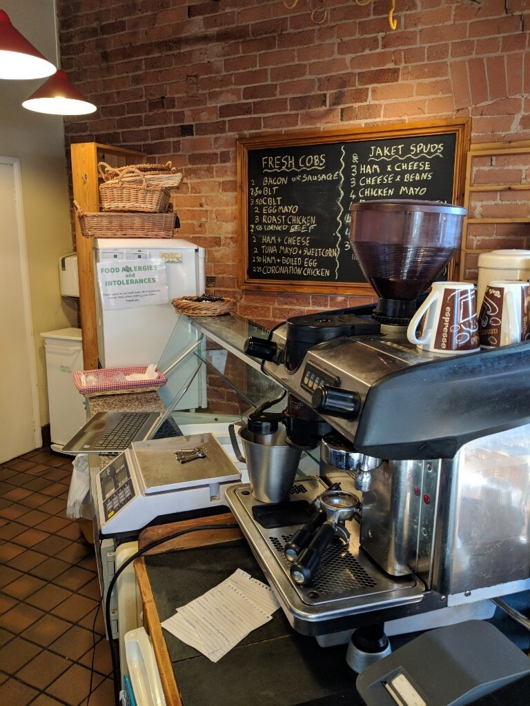 Deli / Sandwich Shop available to rent, all equipment included