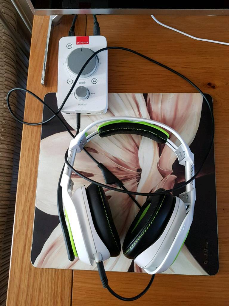 astro gaming a40tr headset mixamp pro white xbox one plus mod kit green - astro a40 tr footsteps fortnite