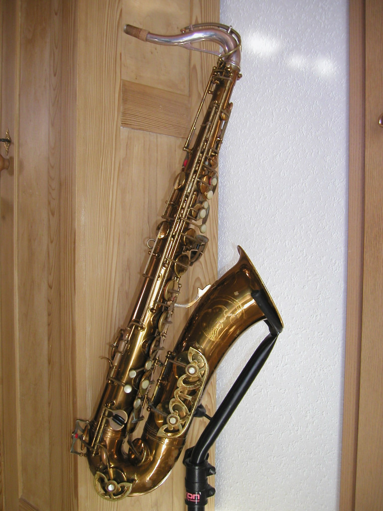 BUFFET CRAMPON PARIS DYNACTION TENOR SAXOPHONE in Newark