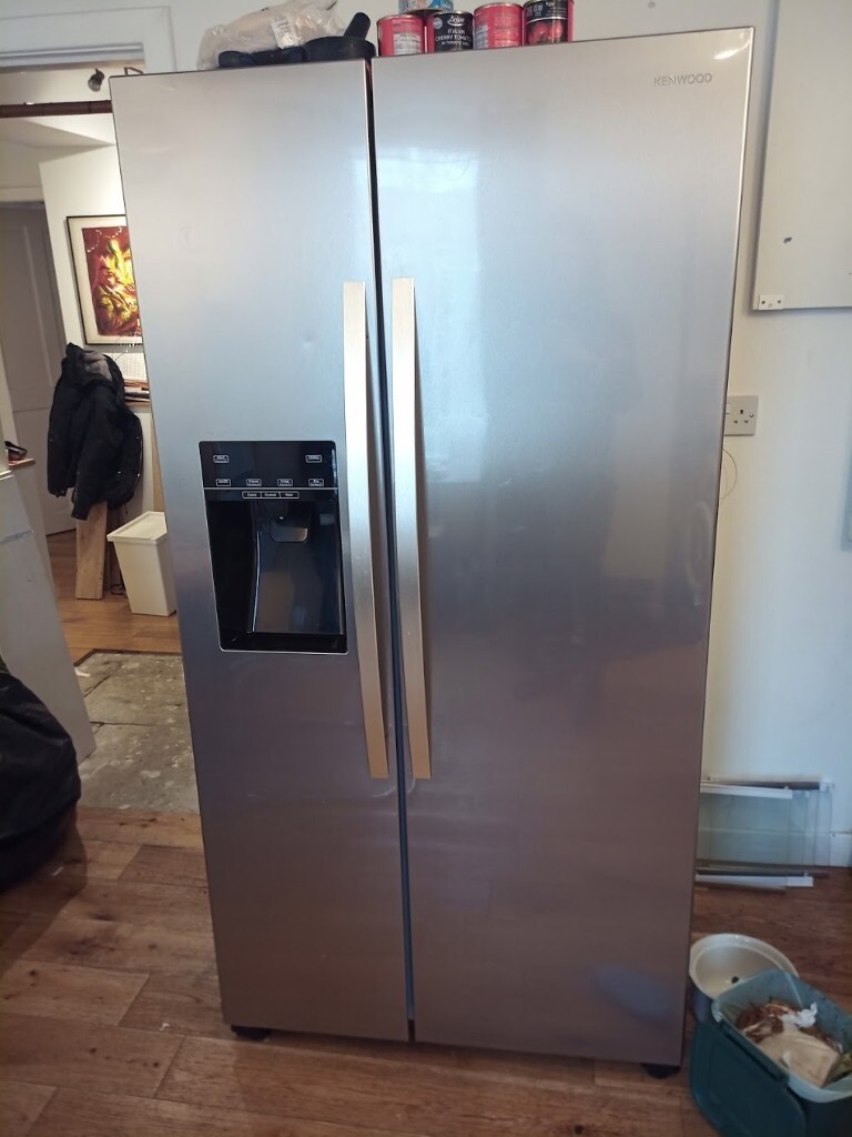 LG american fridge freezer faulty in Paisley, Renfrewshire Gumtree