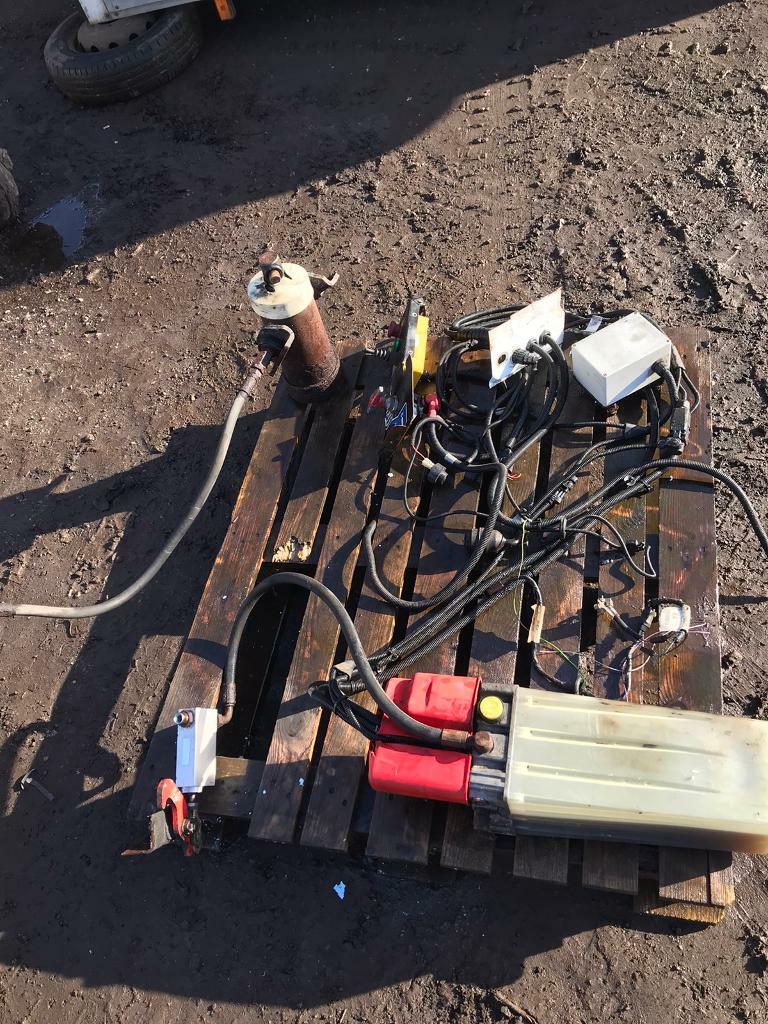 Ford transit tipper hydraulic pump and ram in Astley, Manchester