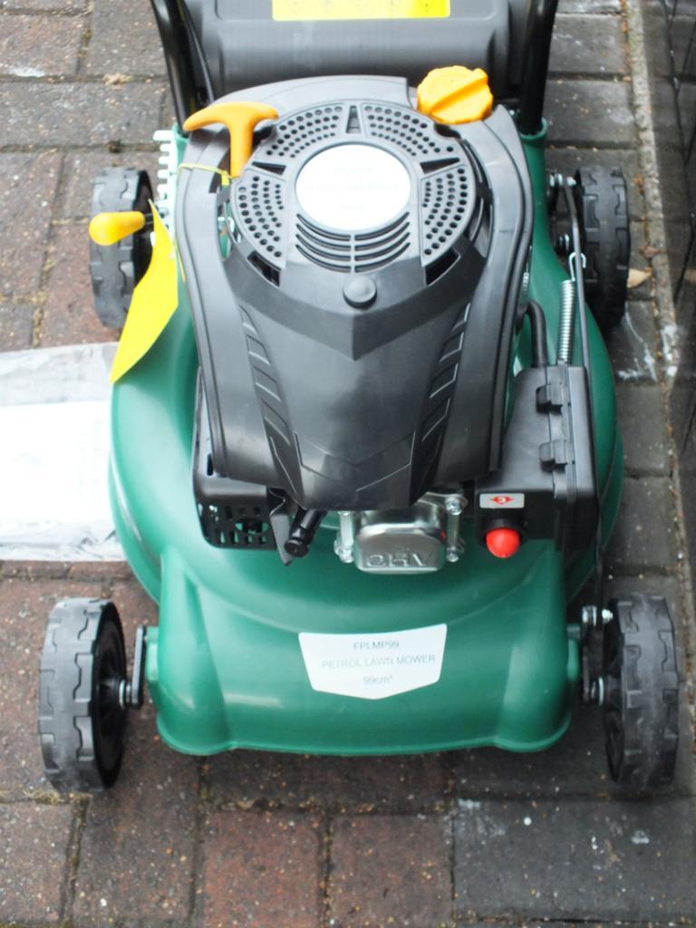 Rotary Petrol Lawnmower Unused B&Q Model FPLM99 99cc, 3.5HP with