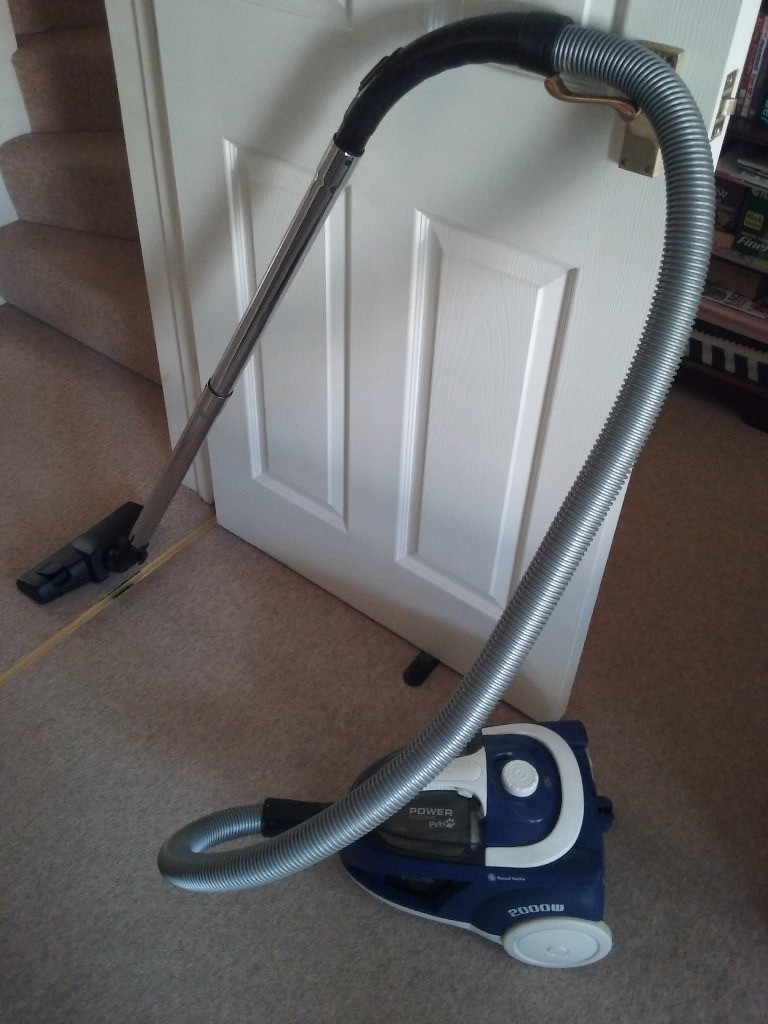 Russell Hobbs Power Cyclonic Pets Vacuum Cleaner Excellent Condition