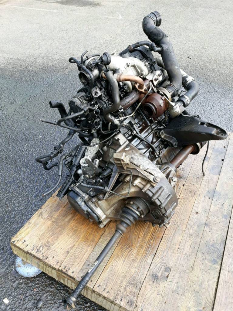 VOLKSWAGEN TRANSPORTER T5 1.9TDI ENGINE AND GEARBOX COMPLETE in