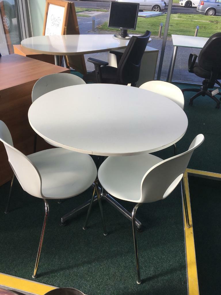 Italian Design White Round Office Kitchen Table And 4 Chairs In