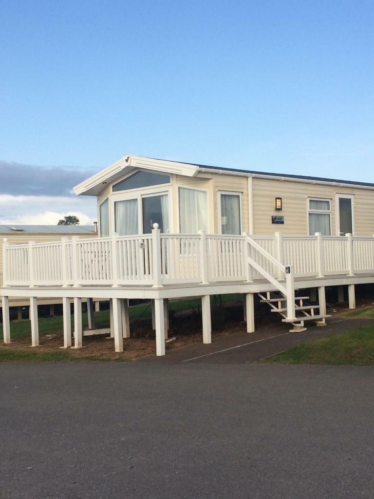Static caravan at Devon cliffs in Downend, Bristol Gumtree