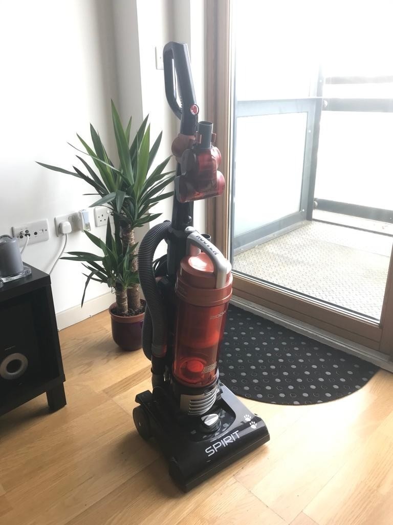 Hoover Spirit SP2102 Upright Vacuum Cleaner with Pets Tool 2100 Watt