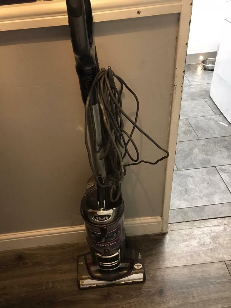 Shark upright hoover pet in Chatham, Kent Gumtree