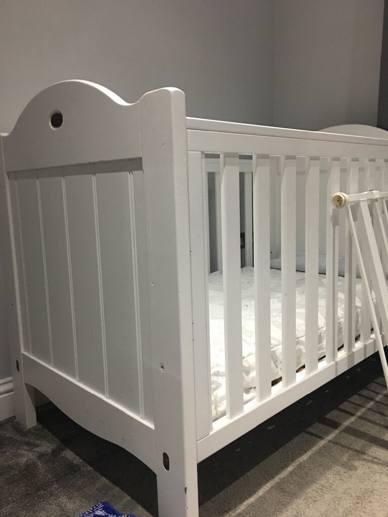 Boori country cot in Bookham, Surrey Gumtree