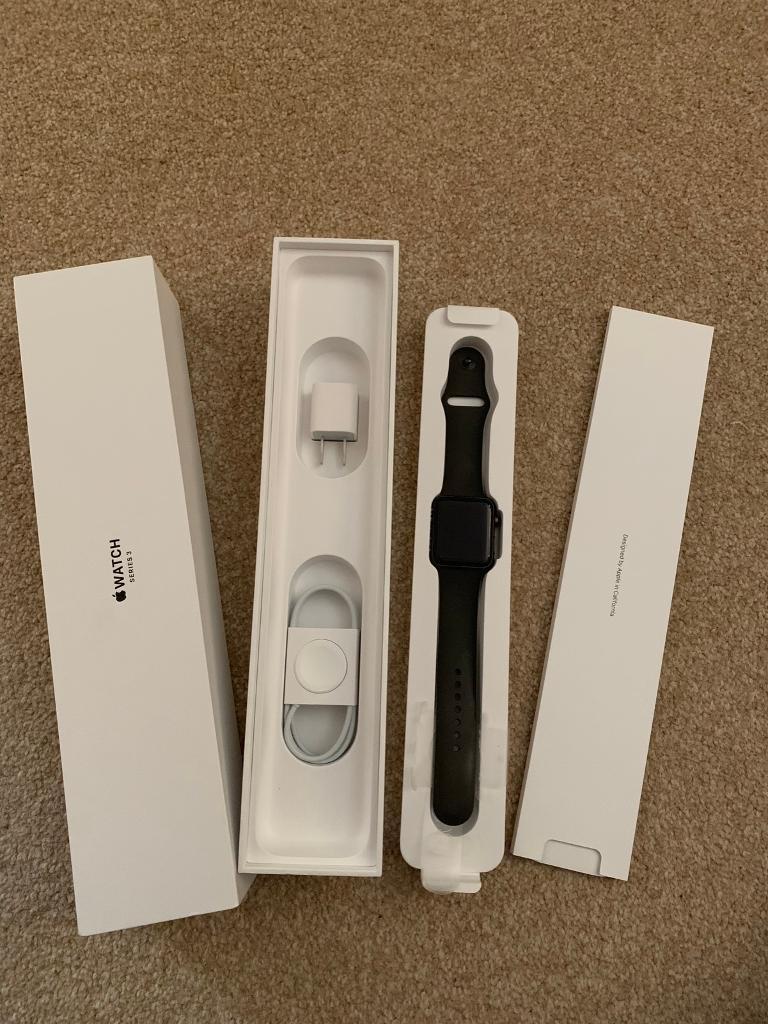 APPLE Watch Series 3 - Black, 42 mm Pre owned Also With pink woven strap | in Halifax, West
