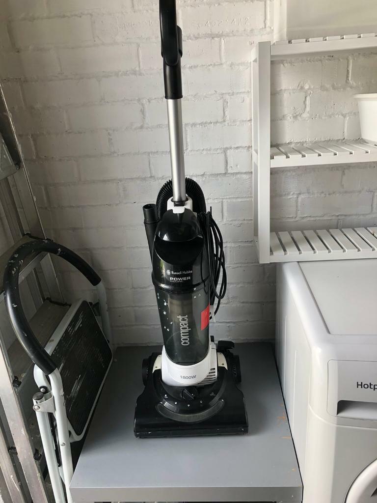 hobbs vacuum cleaner center