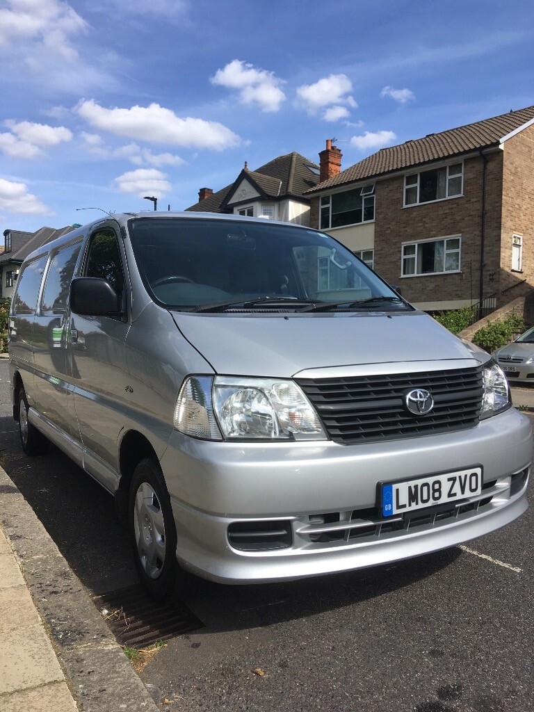Тойота hiace 2008
